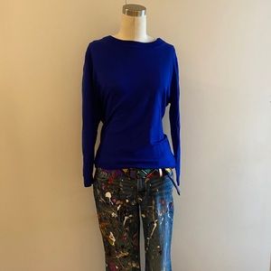 Never worn crew neck sweater.